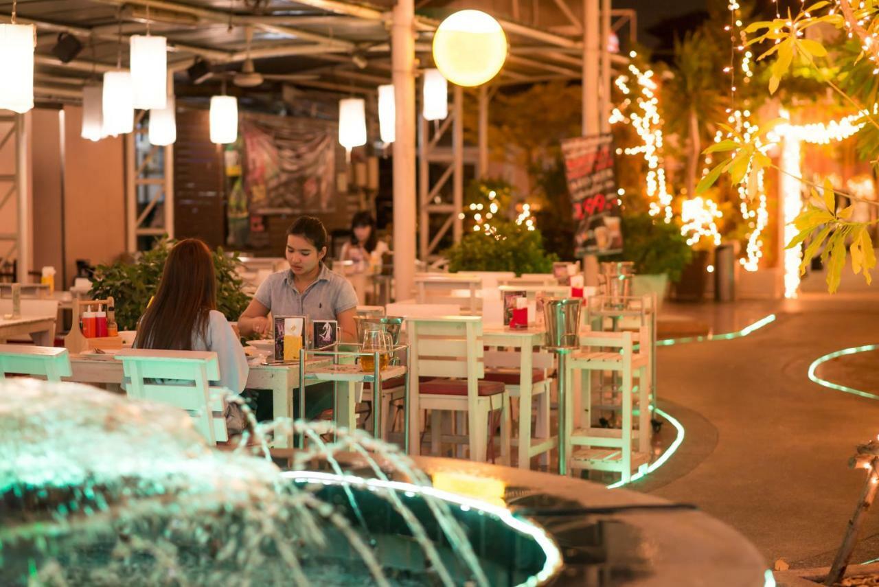 Vabua Asotel Bangkok Esterno foto